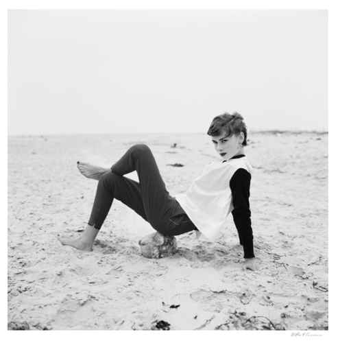 AUDREY HEPBURN, MALIBU, 1953