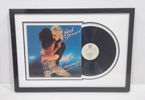 ROD STEWART ' BLONDES HAVE MORE FUN '   SIGNED ALBUM COVER AND VINYL SET-UP