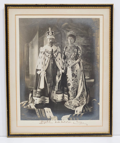 SPECTACULAR ROYAL PORTRAIT SIGNED ~ KING GEORGE V & MARY OF TECK!