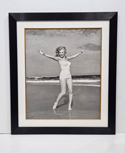 NORMA JEAN BAKER (MARILYN MONROE) AT TOBAY BEACH, 1949