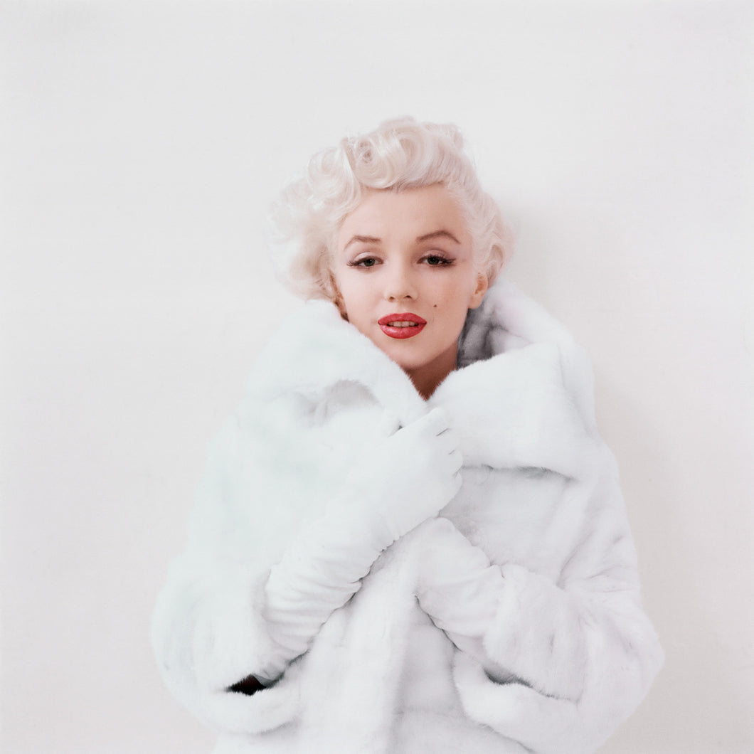 MARILYN, WHITE FUR, 1955