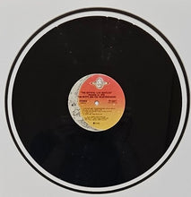 RARE TOM PETTY & THE HEARTBREAKERS " OFFICIAL LIVE 'LEG " SIGNED ALBUM AND VINYL SET-UP!