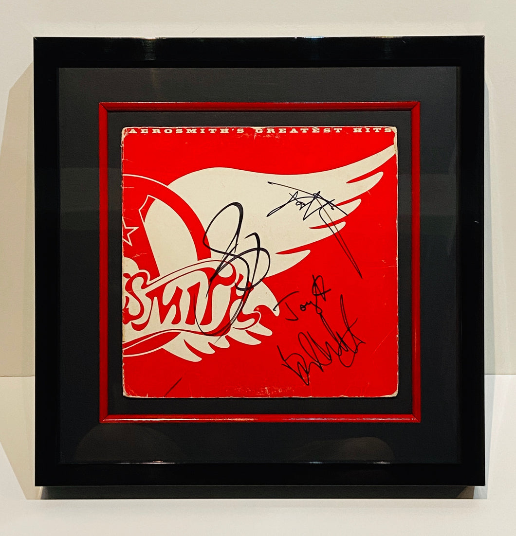 AEROSMITH'S GREATEST HITS - ALBUM COVER HAND-SIGNED BY AEROSMITH