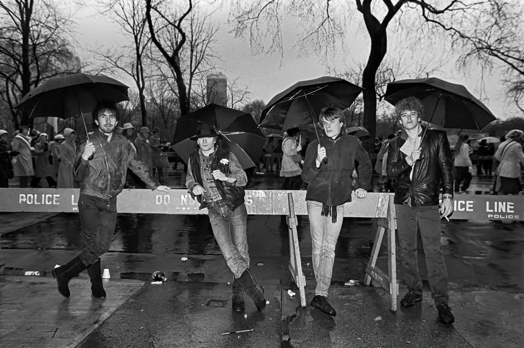 U2 WITH NEW YORK BARRICADE, 1982